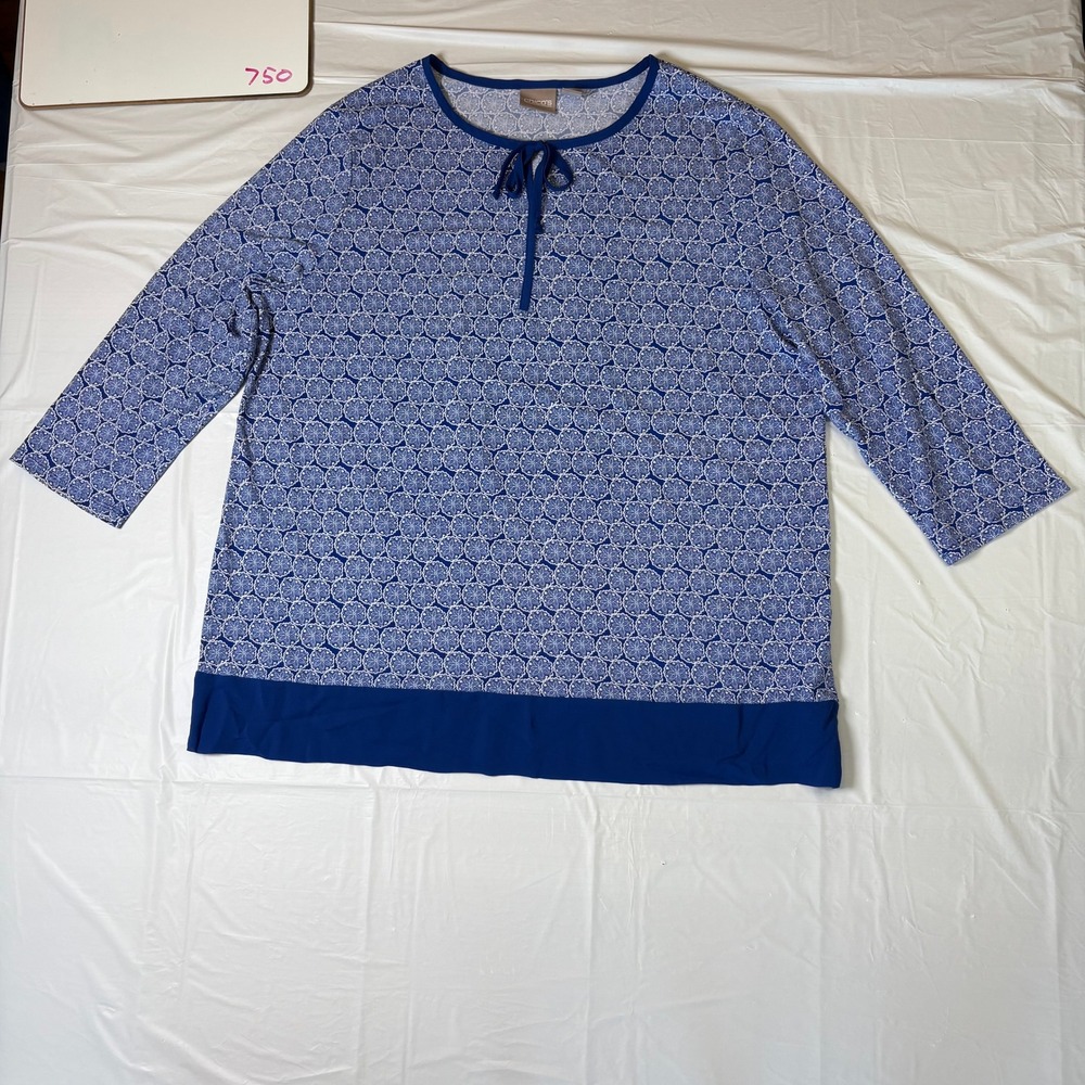 Chicos Blue White Geometric Tile Print 3/4 Sleeve Keyhole Tie Top Size 2 Large